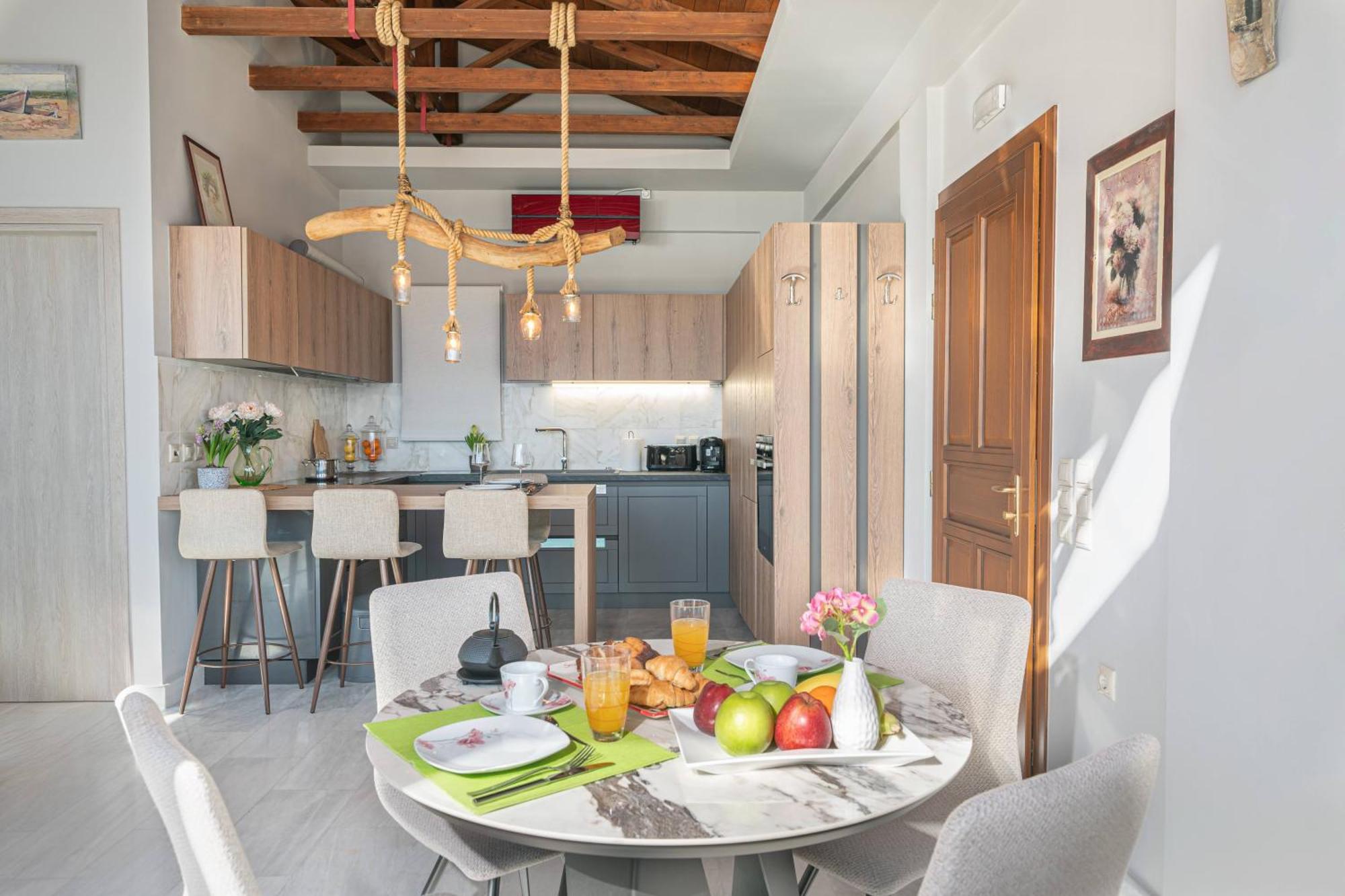 Sea Rock Apartment Agia Efimia Екстериор снимка